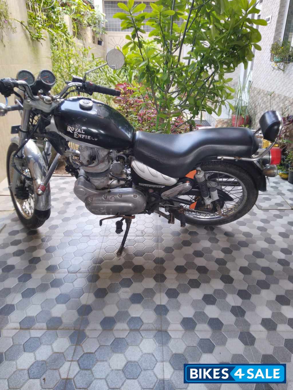 Royal Enfield Thunderbird Royal Enfield Thunderbird