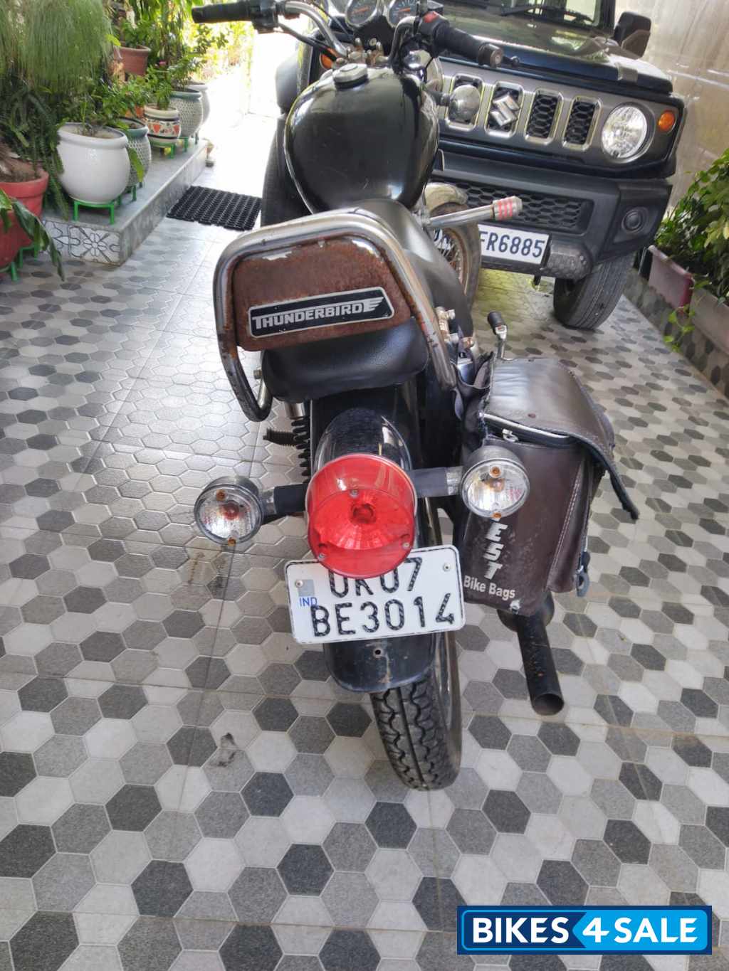 Royal Enfield Thunderbird Royal Enfield Thunderbird