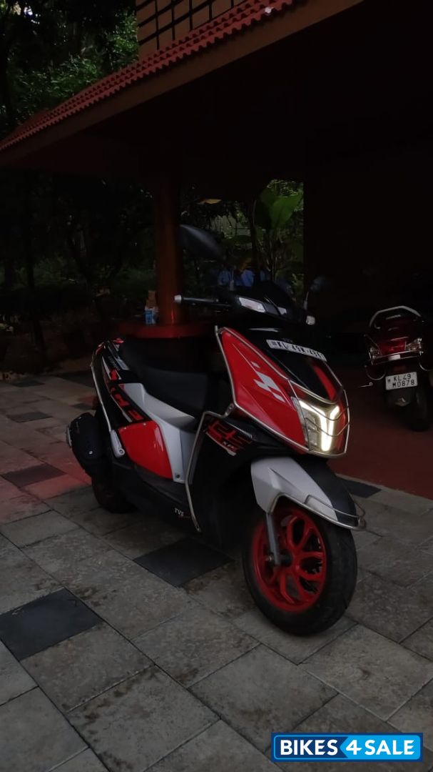 TVS NTORQ 125 Race XP TVS NTORQ 125 Race XP