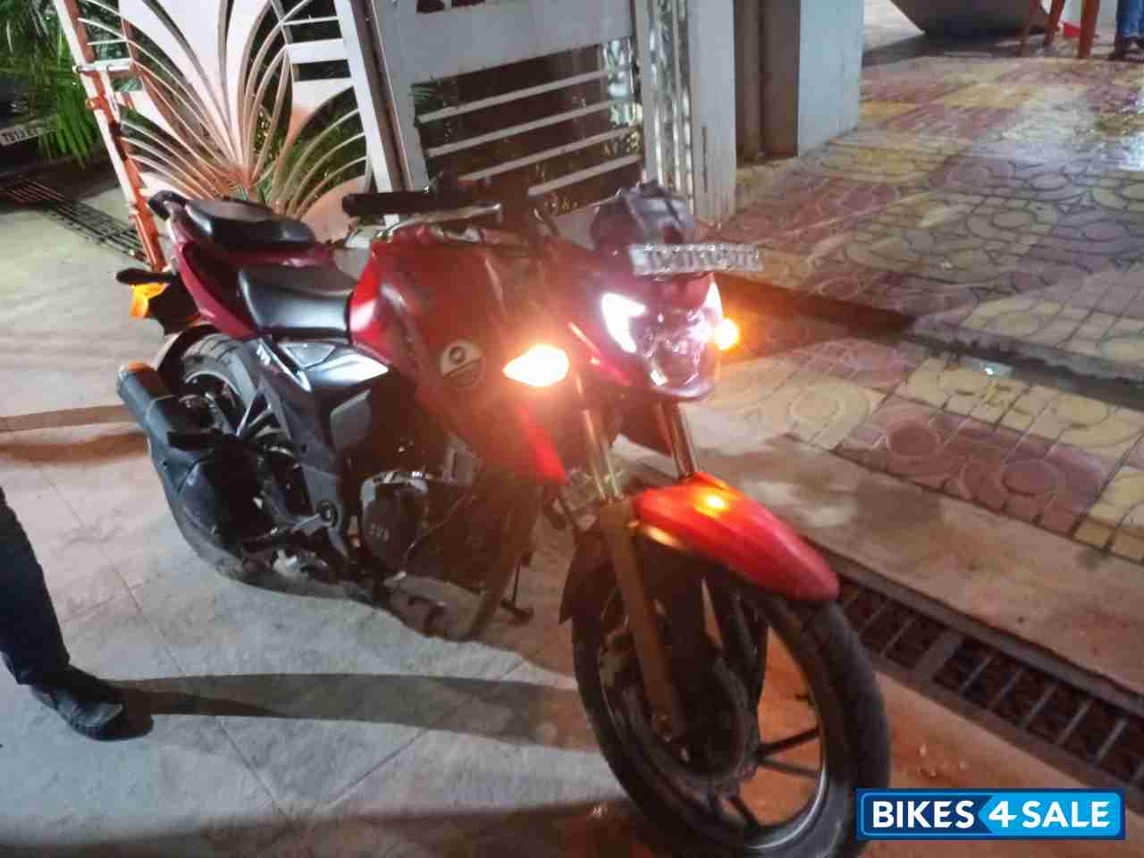 Red TVS Apache RTR 200 4V Red TVS Apache RTR 200 4V