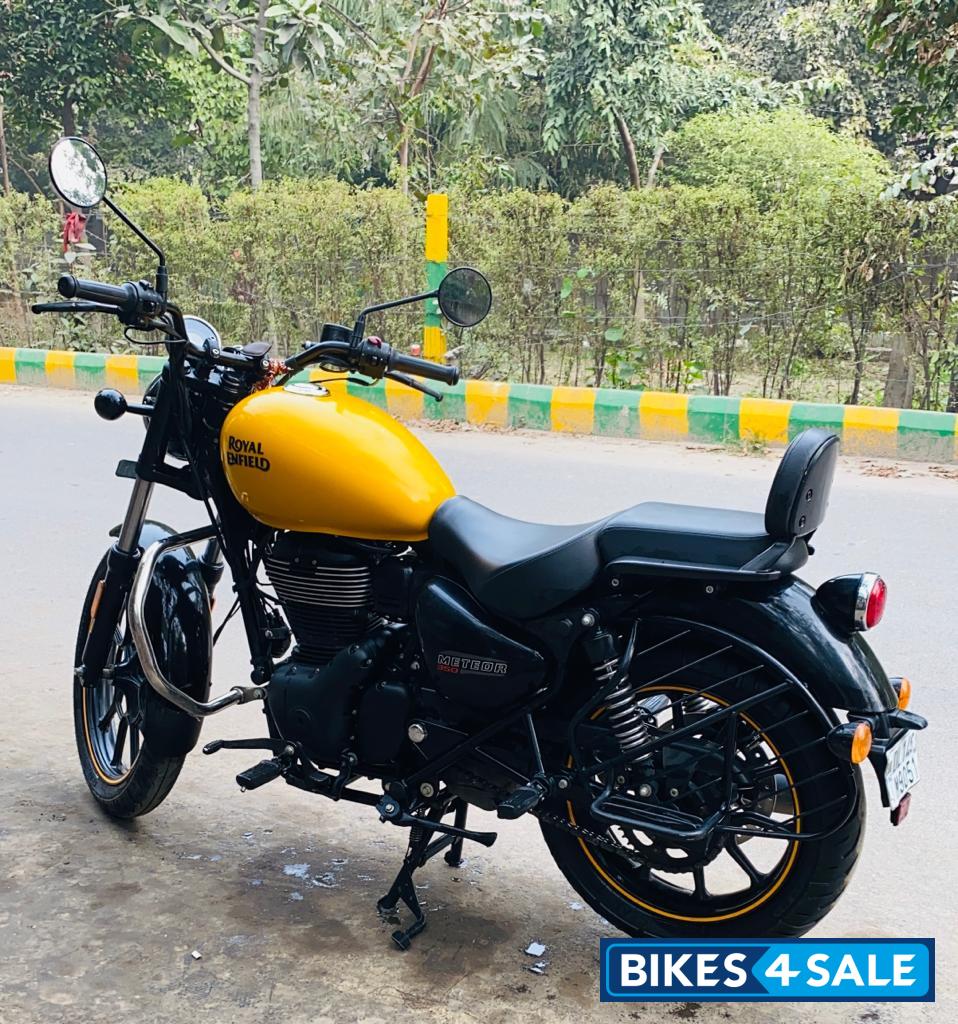 Fire Yellow Royal Enfield Meteor 350 Fireball