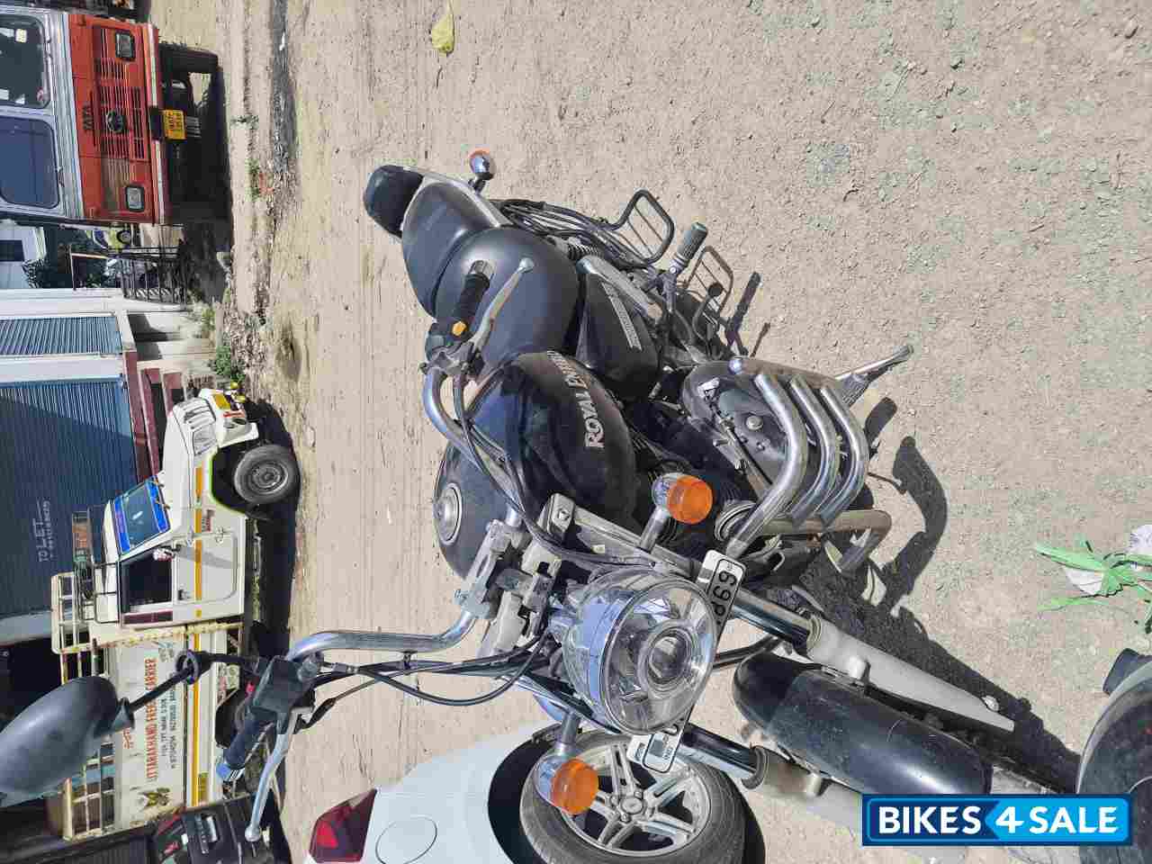 Royal Enfield Thunderbird 350 Royal Enfield Thunderbird 350