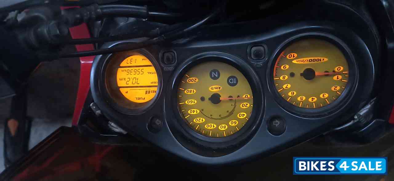 Red Hero Karizma R Red Hero Karizma R