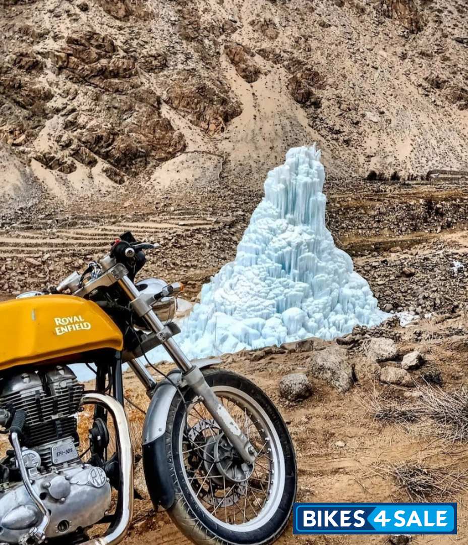 Yellow Royal Enfield Continental GT 535 Yellow Royal Enfield Continental GT 535