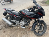 Red Wine Bajaj Pulsar 220F