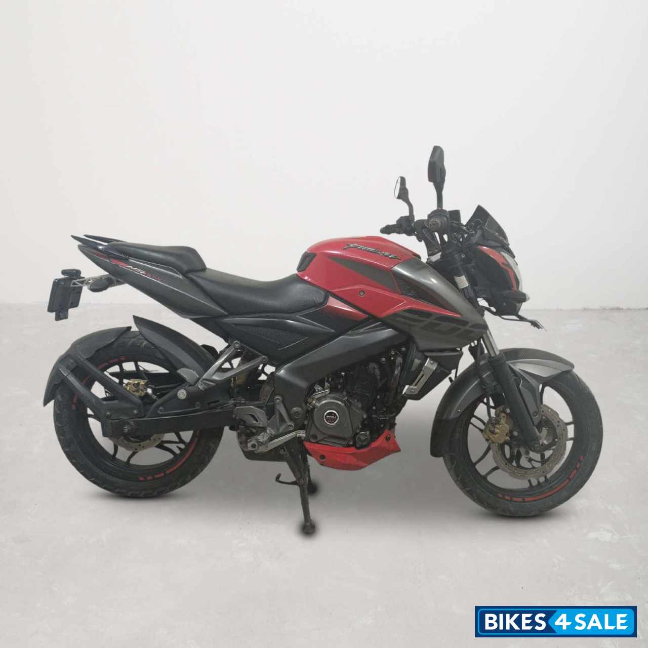 Bajaj Pulsar NS 200 BS6