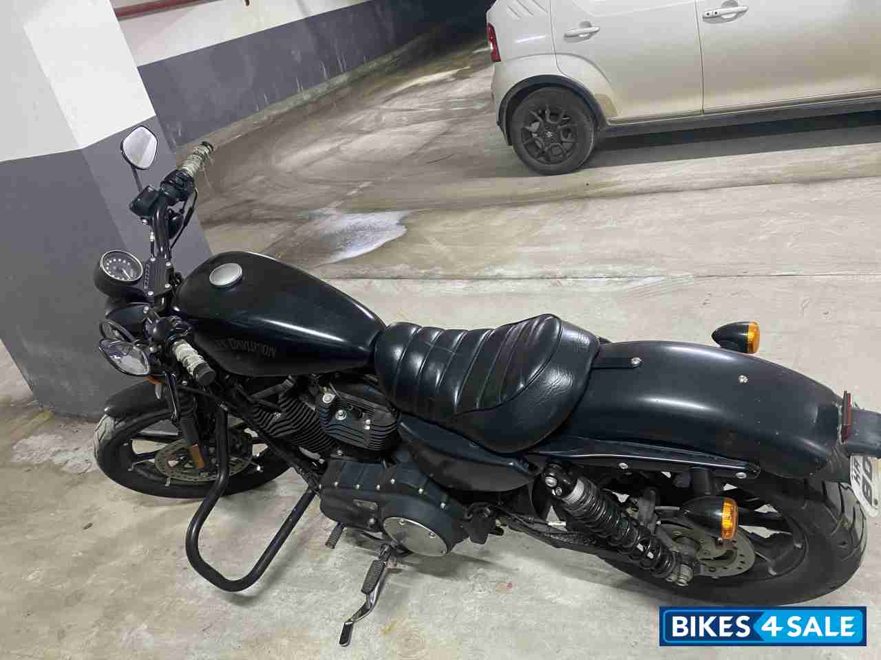 Danim Black Harley Davidson Iron 883