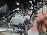 Bajaj Avenger 180 DTS-i