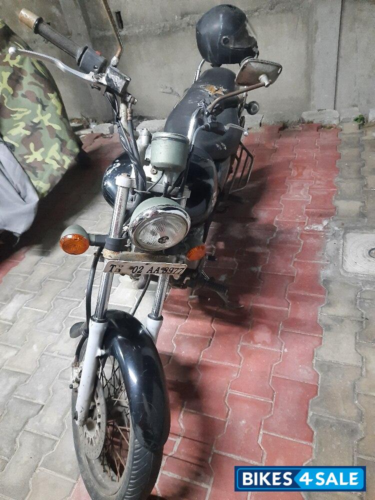 Bajaj Avenger 180 DTS-i