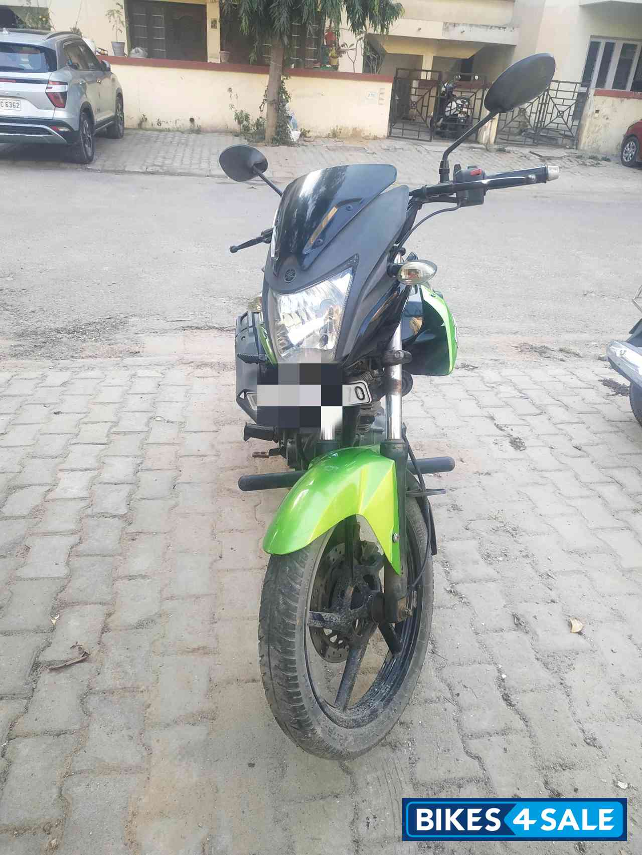 Green Yamaha SZ-RR