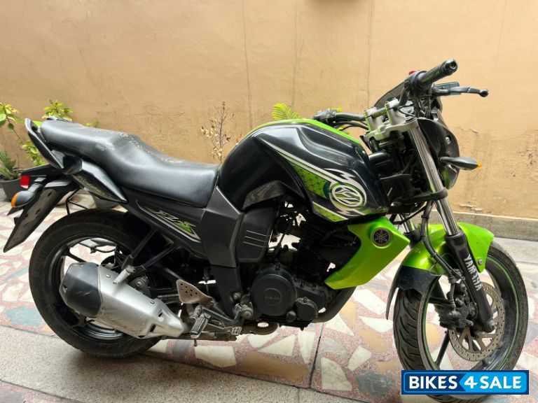 Yamaha FZ-S Yamaha FZ-S