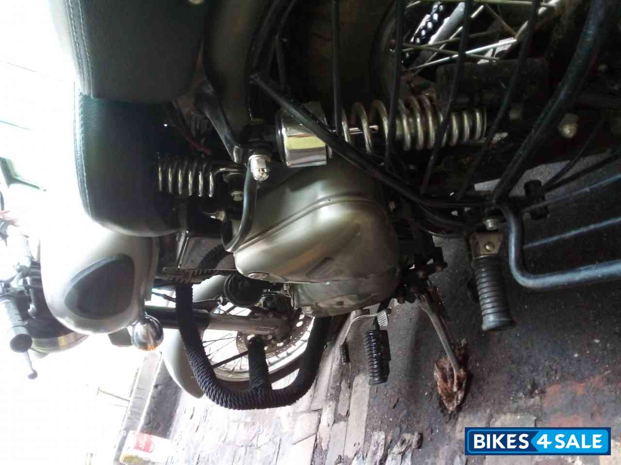 Royal Enfield Classic Gunmetal Grey Royal Enfield Classic Gunmetal Grey