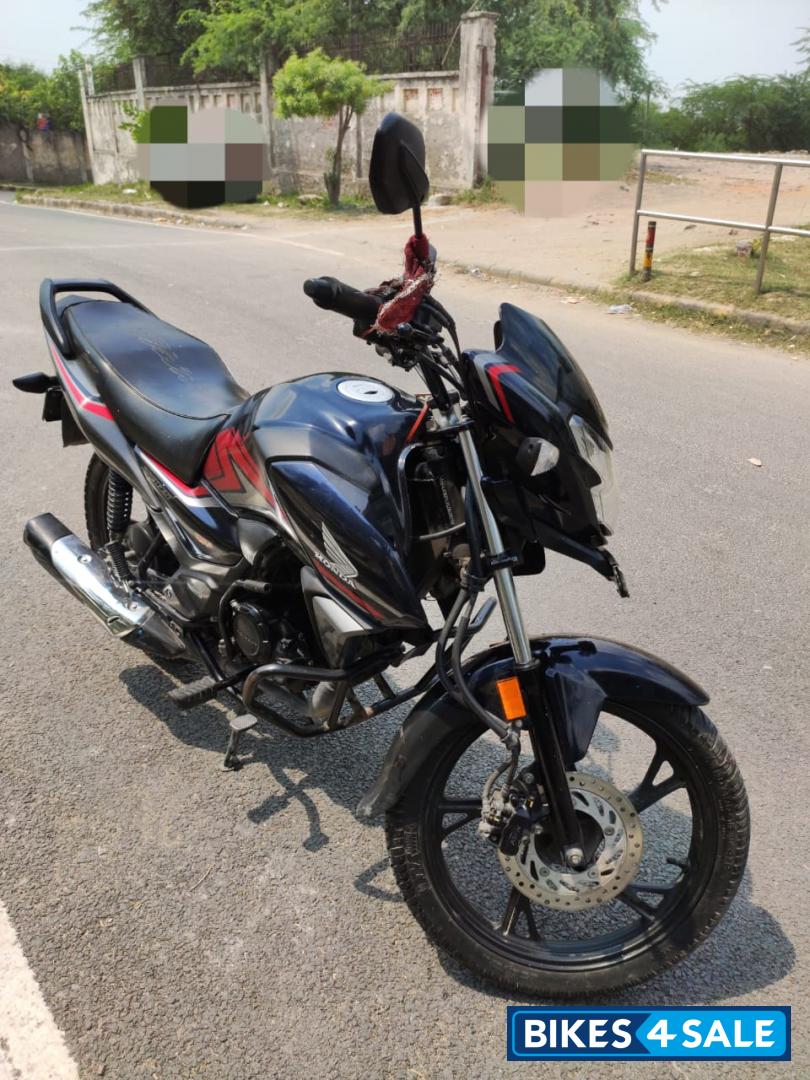 Blue Honda SP 125 BSVI Blue Honda SP 125 BSVI