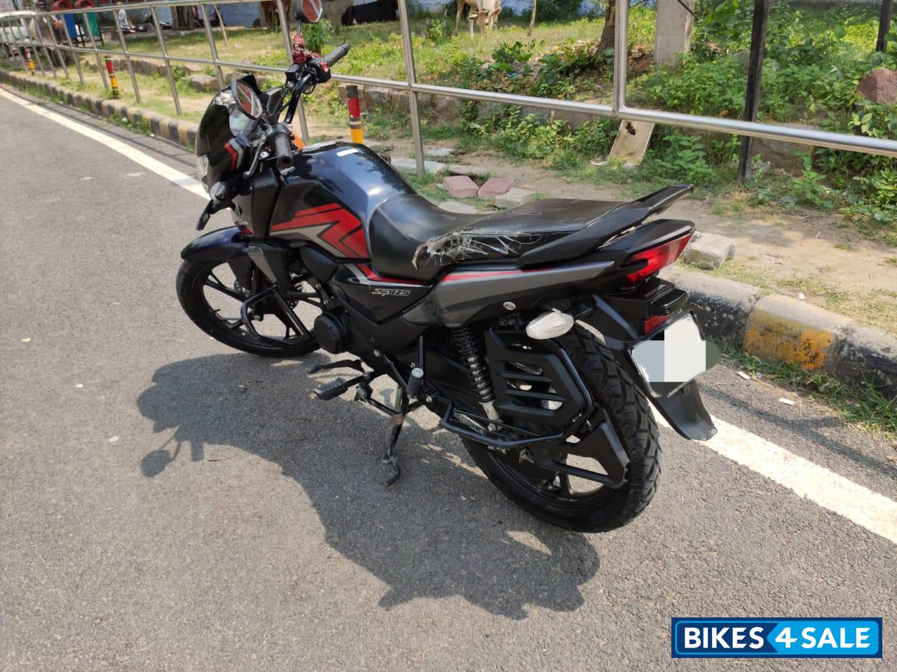 Blue Honda SP 125 BSVI Blue Honda SP 125 BSVI