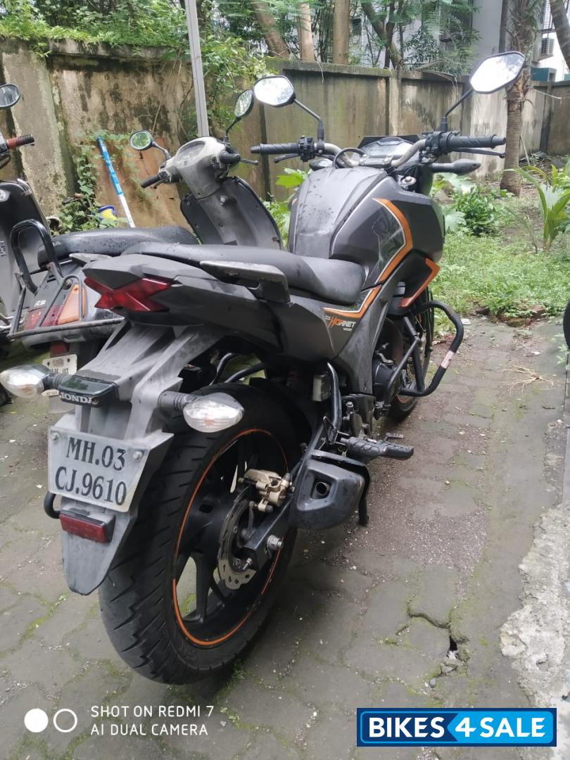 Black + Orange Honda CB Hornet 160R Black + Orange Honda CB Hornet 160R