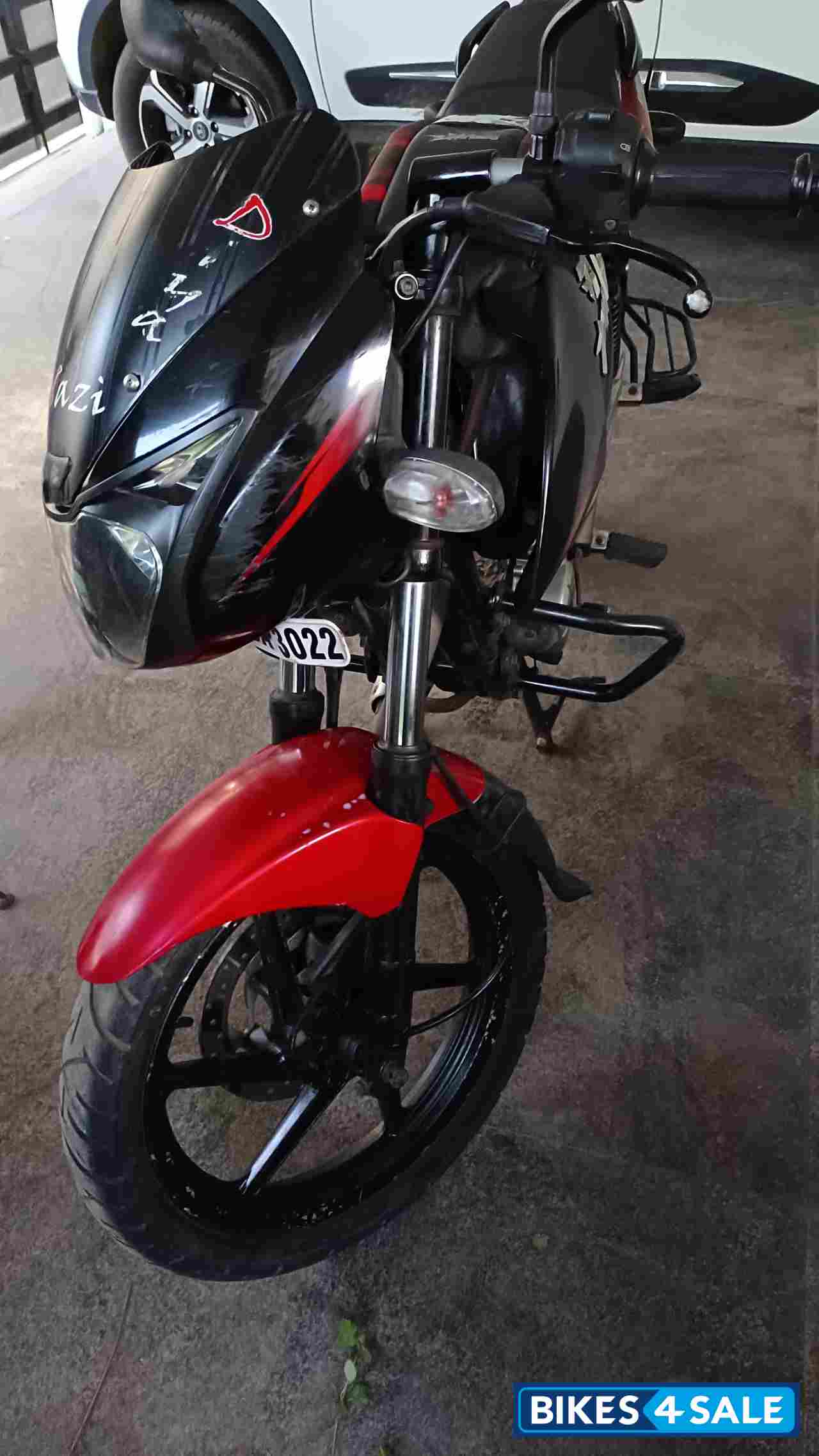Red Bajaj Pulsar 180 DTSi Red Bajaj Pulsar 180 DTSi