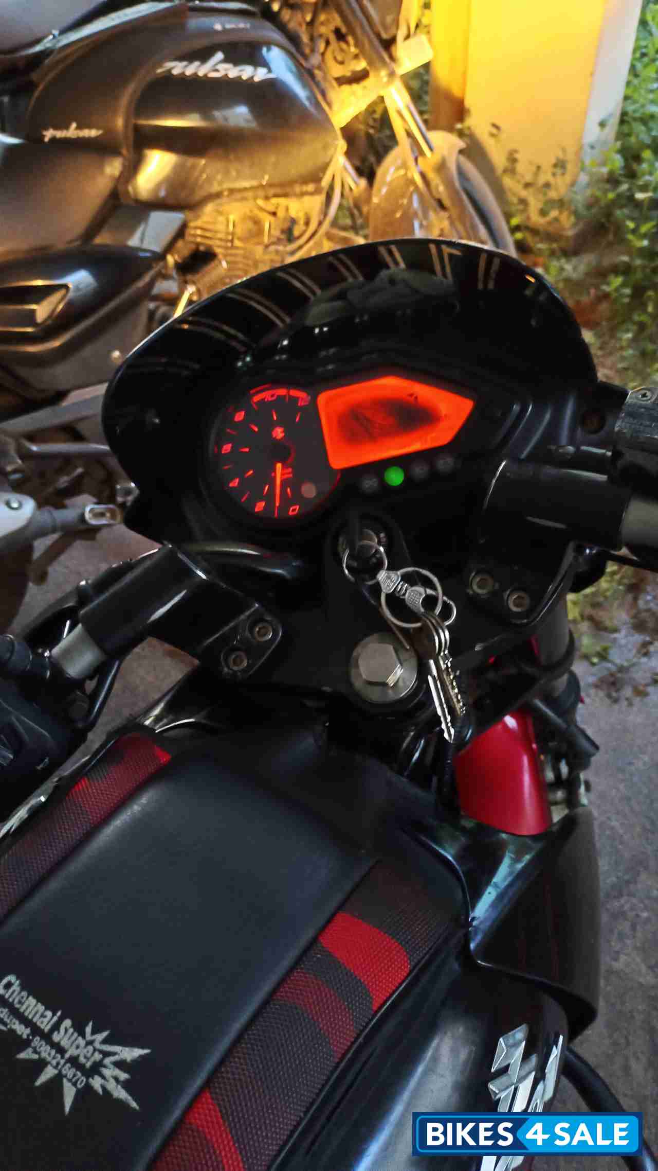 Red Bajaj Pulsar 180 DTSi Red Bajaj Pulsar 180 DTSi
