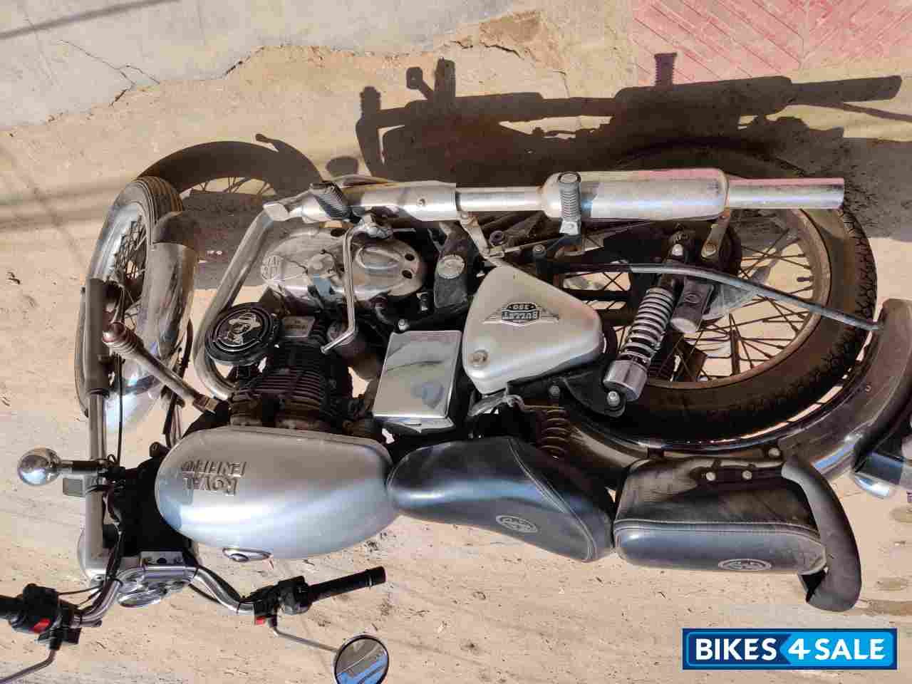 Royal Enfield Bullet 350 Twinspark Royal Enfield Bullet 350 Twinspark