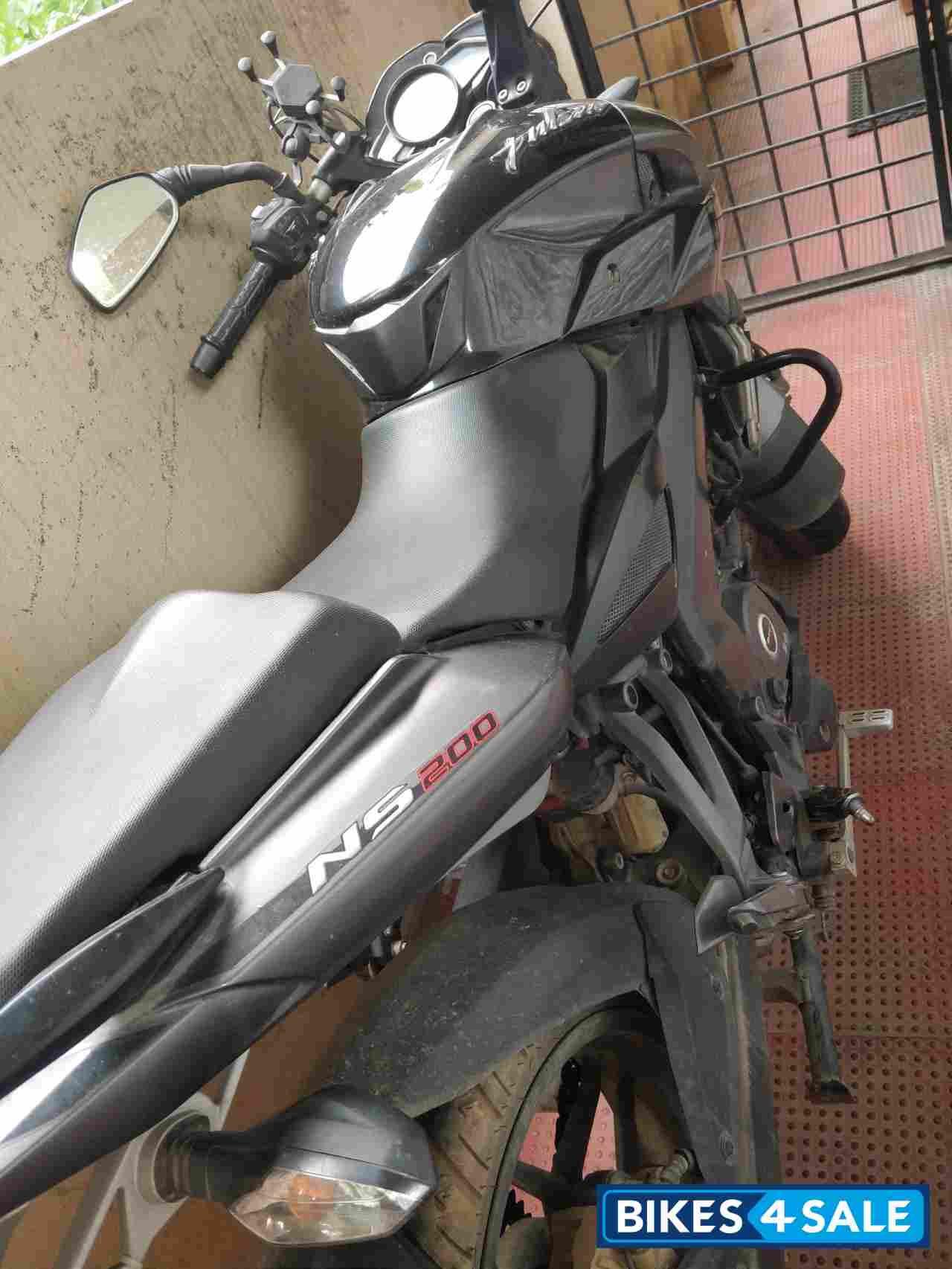 Bajaj Pulsar AS 200 Bajaj Pulsar AS 200