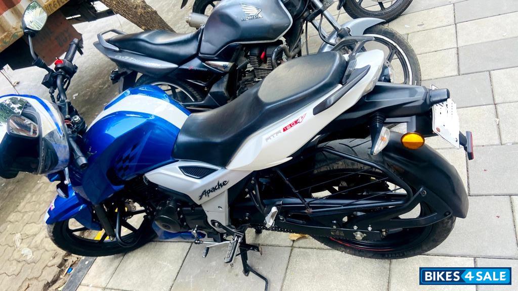 Blue TVS Apache RTR 160 4V Blue TVS Apache RTR 160 4V