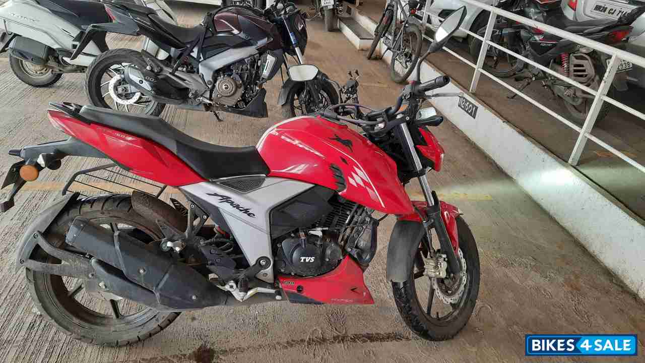 Red TVS Apache RTR 160 4V BS6 Red TVS Apache RTR 160 4V BS6