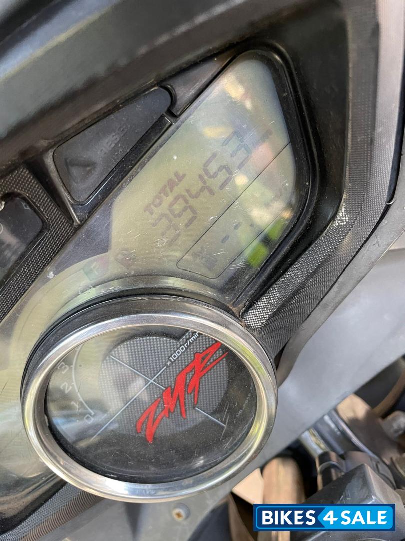 Black Hero Karizma ZMR Black Hero Karizma ZMR