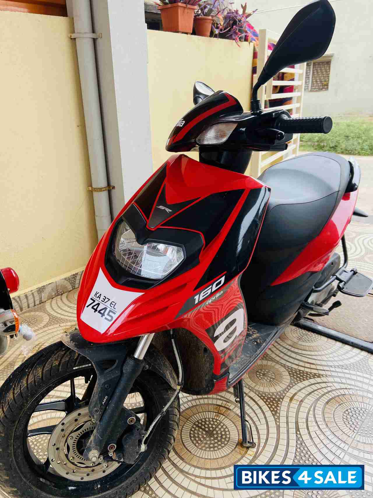 Aprilia SR 160 Race ABS