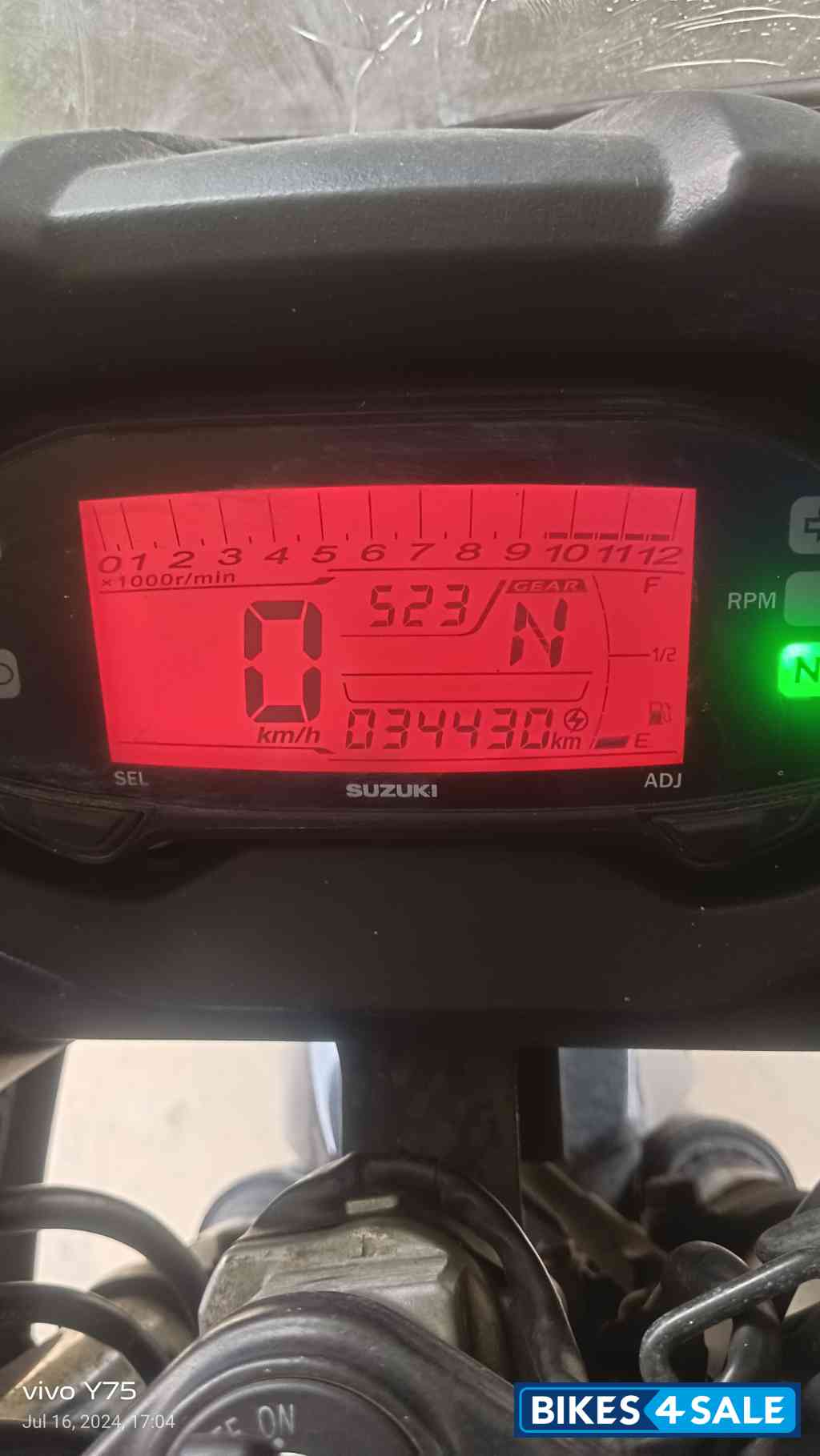 Blackgrey Suzuki Gixxer SF Moto GP