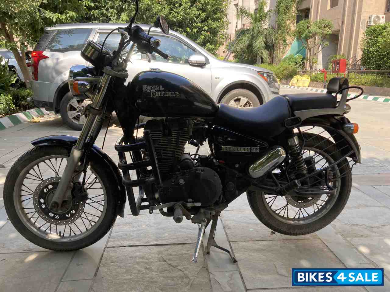 Royal Enfield Thunderbird 350 Royal Enfield Thunderbird 350