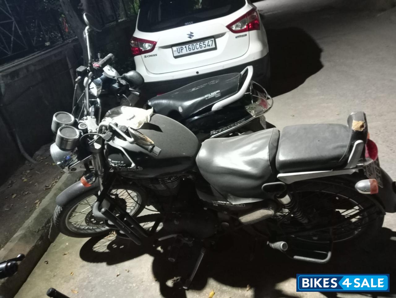 Royal Enfield Thunderbird 350 Royal Enfield Thunderbird 350