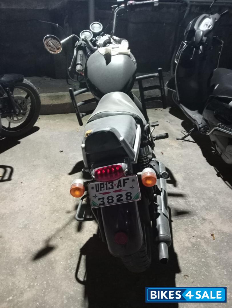 Royal Enfield Thunderbird 350 Royal Enfield Thunderbird 350