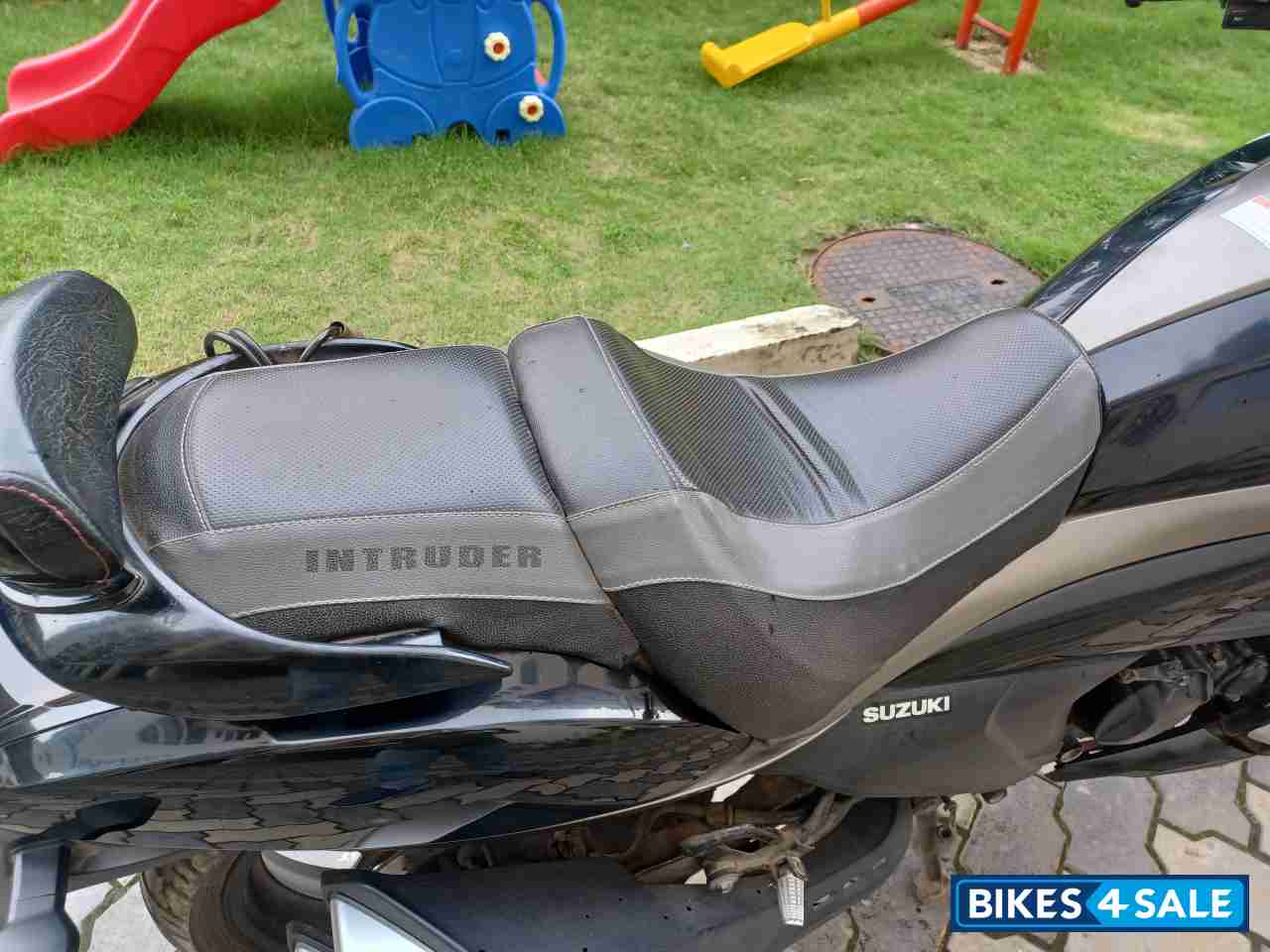 Suzuki Intruder 150 FI Suzuki Intruder 150 FI