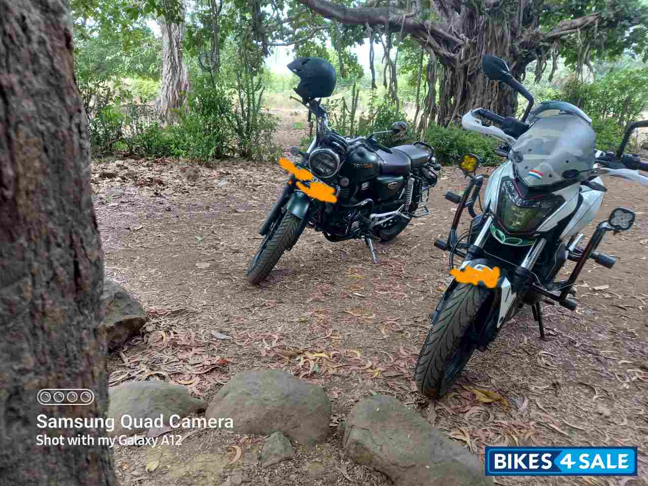 Bajaj Dominar 400 Disc Bajaj Dominar 400 Disc