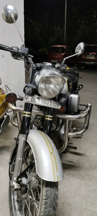 Royal Enfield Classic 350 2017 Model