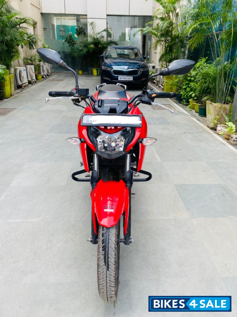 Red TVS Apache RTR 160 4V Red TVS Apache RTR 160 4V