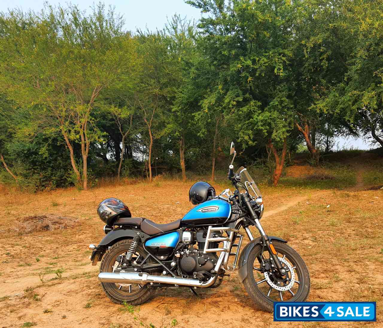 Royal Enfield Meteor 350 Supernova