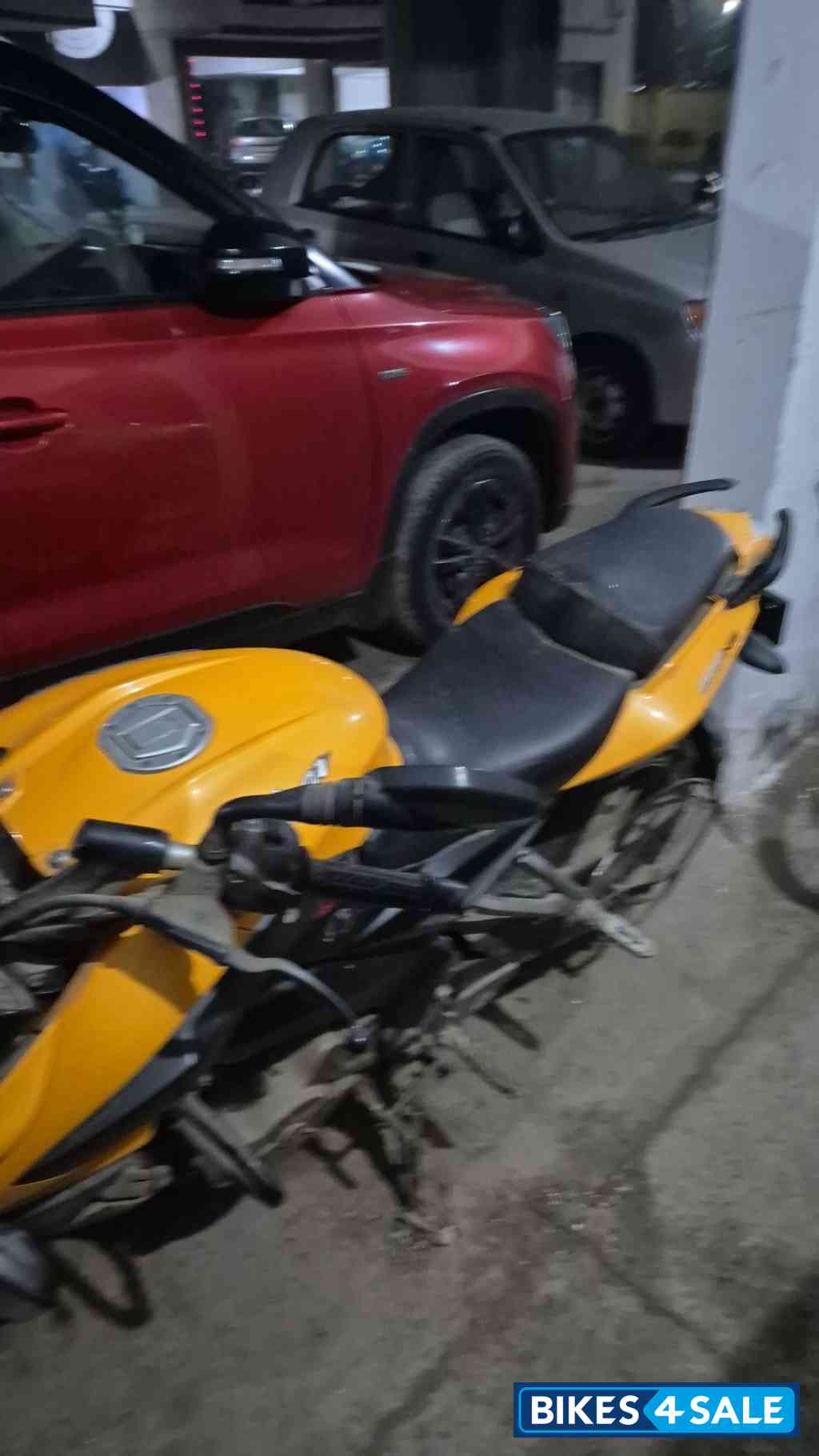 Yellow Bajaj Pulsar 200 NS