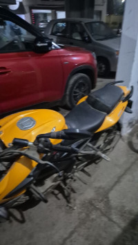 Yellow Bajaj Pulsar 200 NS