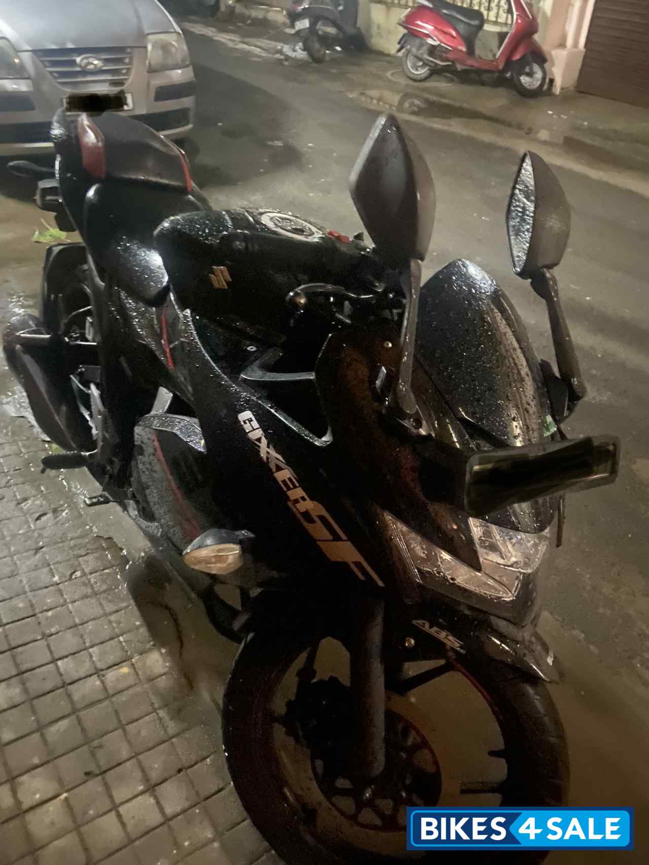 Black Suzuki Gixxer SF BS6 Black Suzuki Gixxer SF BS6