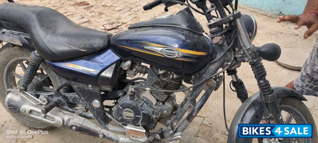 Bajaj Avenger Street 150