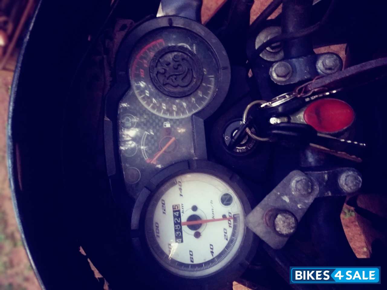 Black & Silver Yamaha SZ-R Black & Silver Yamaha SZ-R