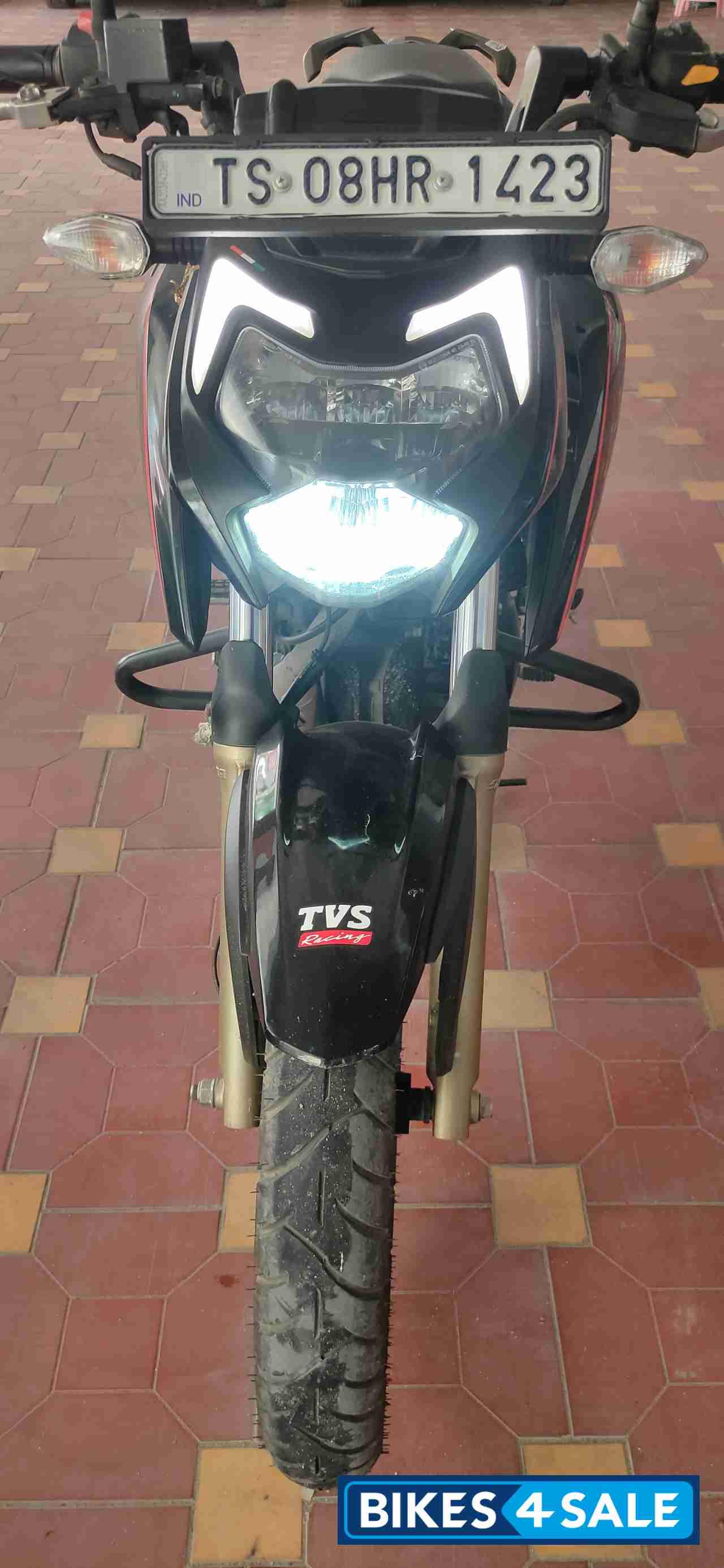 TVS Apache RTR 200 4V 2020 TVS Apache RTR 200 4V 2020