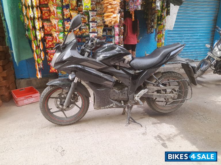 Suzuki Gixxer SF Suzuki Gixxer SF