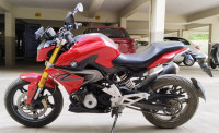 Red BMW G 310 R