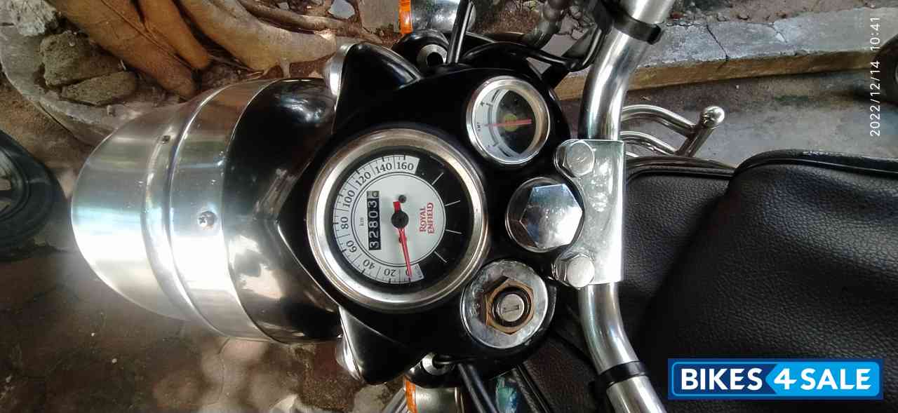 Black Royal Enfield Classic 350