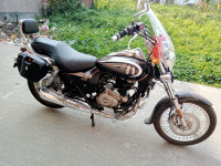 Avaron Black Bajaj Avenger Cruise 220 BS6
