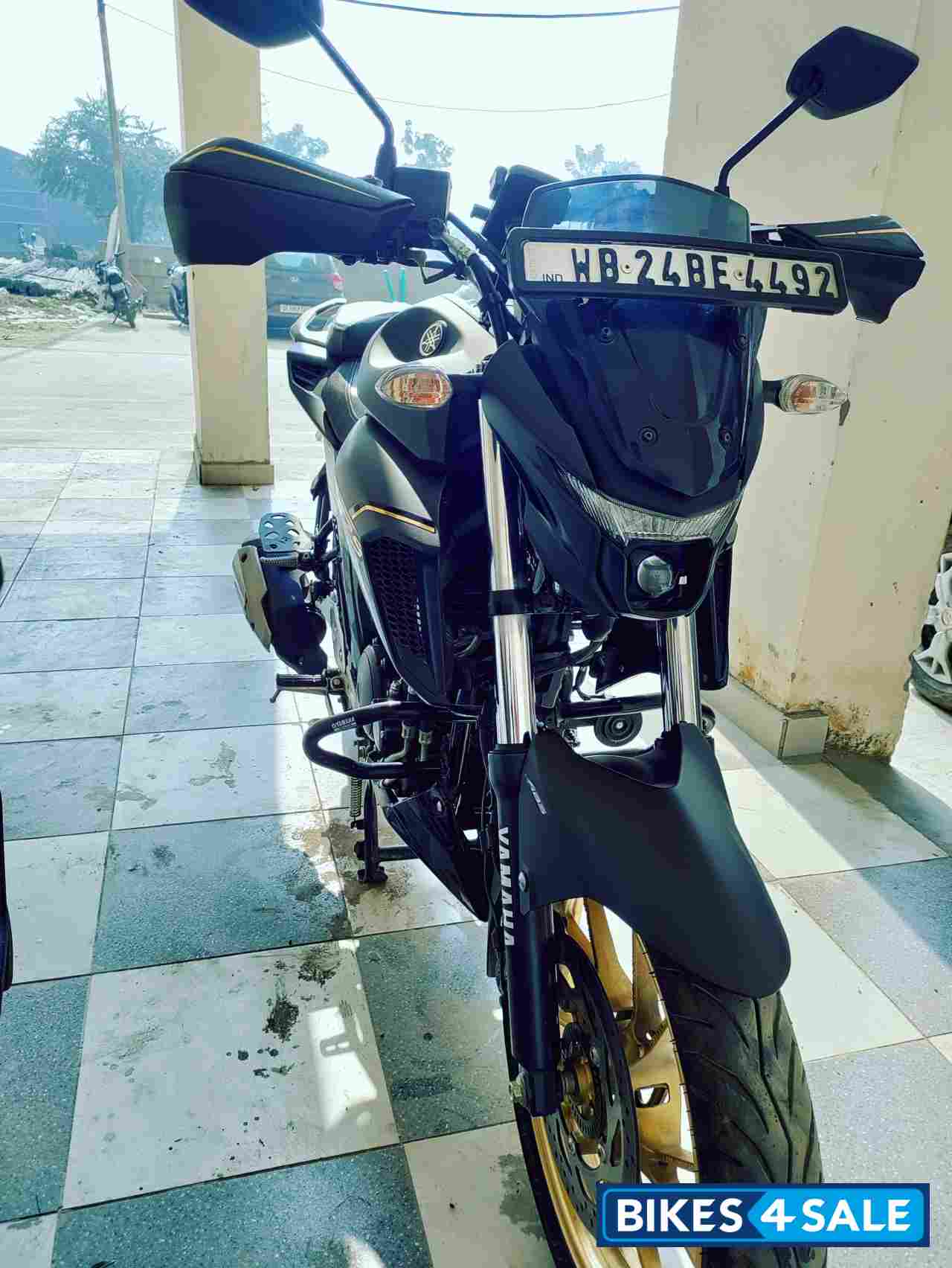 Grey Yamaha FZS 25 BS6 Grey Yamaha FZS 25 BS6