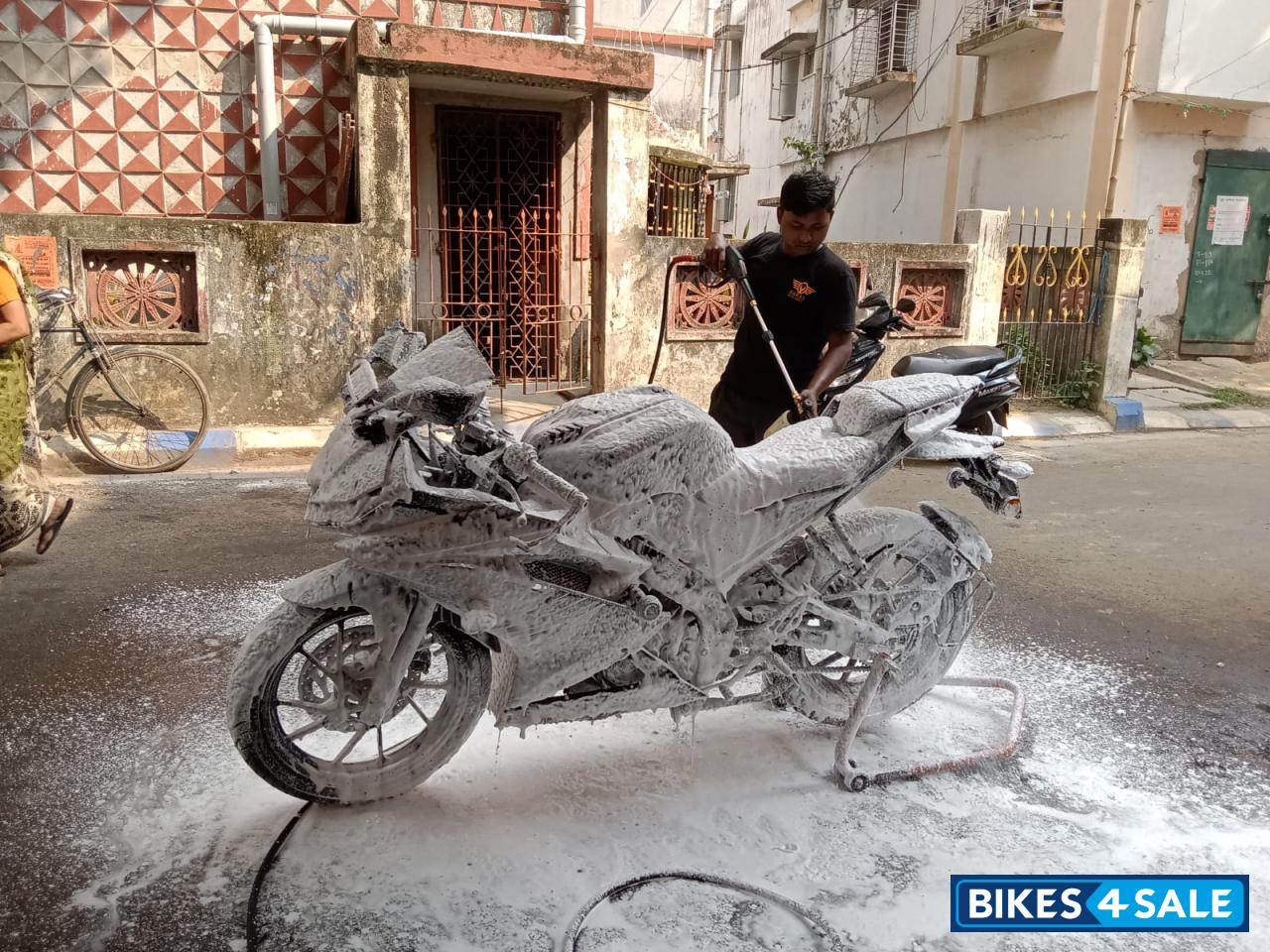 Matte Black Yamaha YZF R15 V3 BS6 Matte Black Yamaha YZF R15 V3 BS6