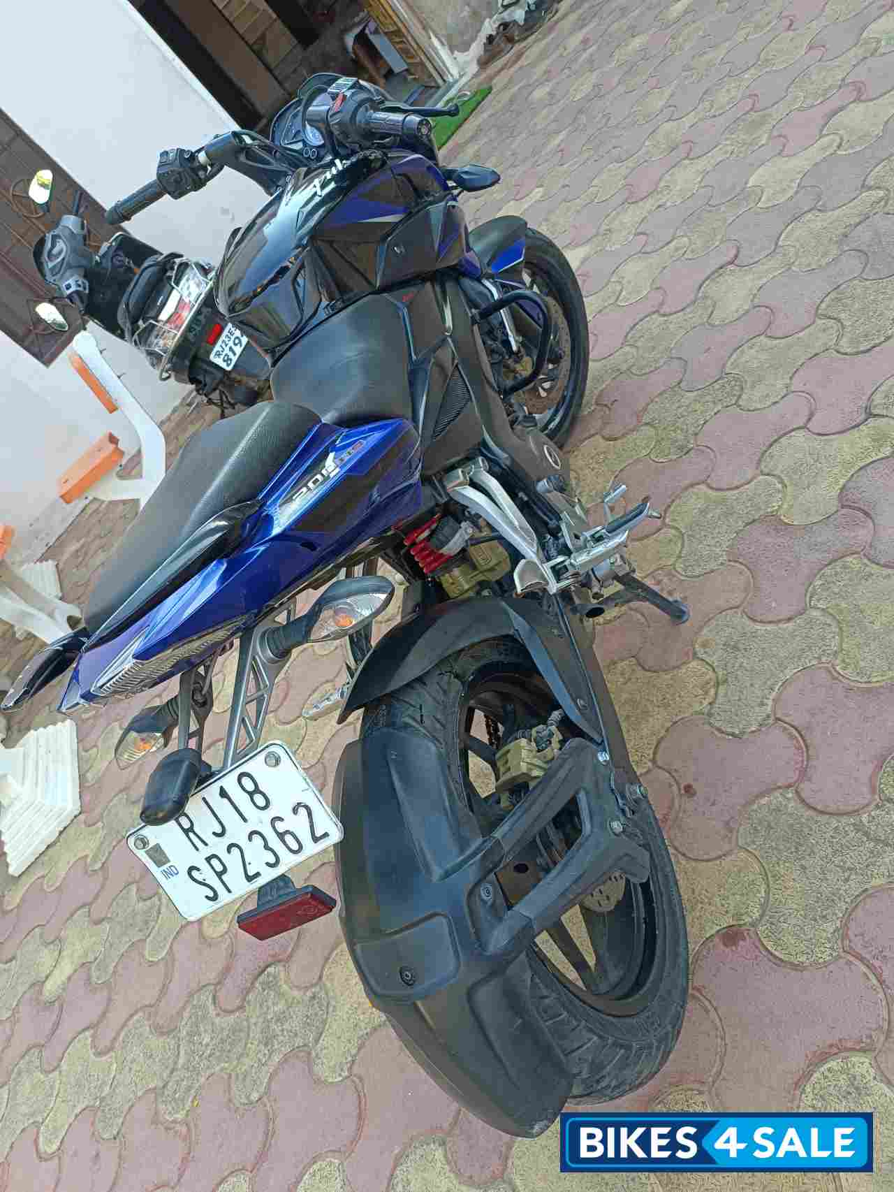 Blue Nd Black Bajaj Pulsar 200 NS Blue Nd Black Bajaj Pulsar 200 NS
