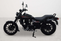 Bajaj Avenger Street 220 2016 Model